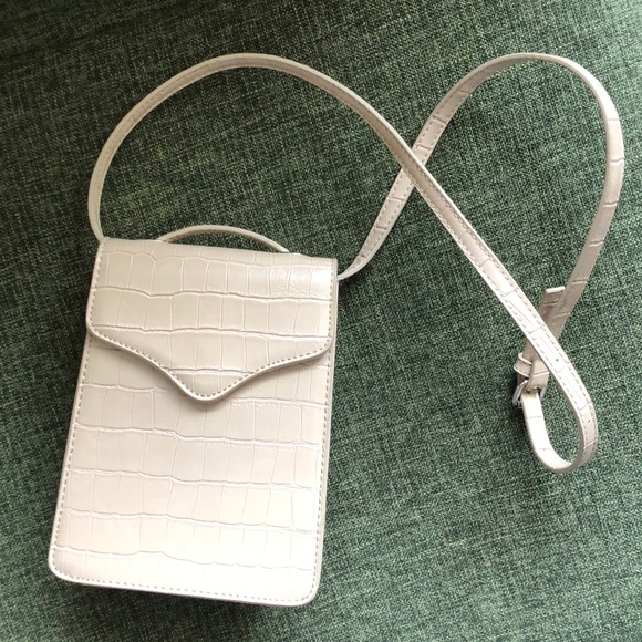 NWOT ASOS Ivory Croc Crossbody Bag - Picture 1 of 7